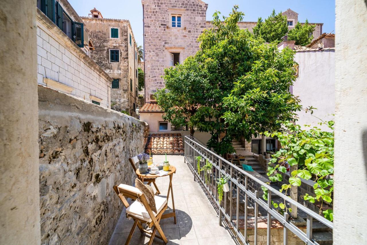 Apartment Swan - Dubrovnik Old Town Exterior photo